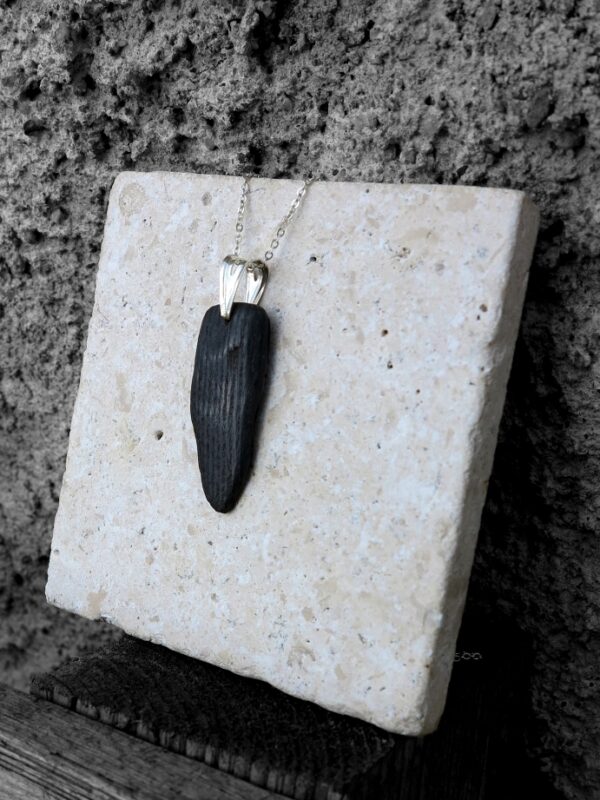 Collier en Chêne Yakisugi – Image 3