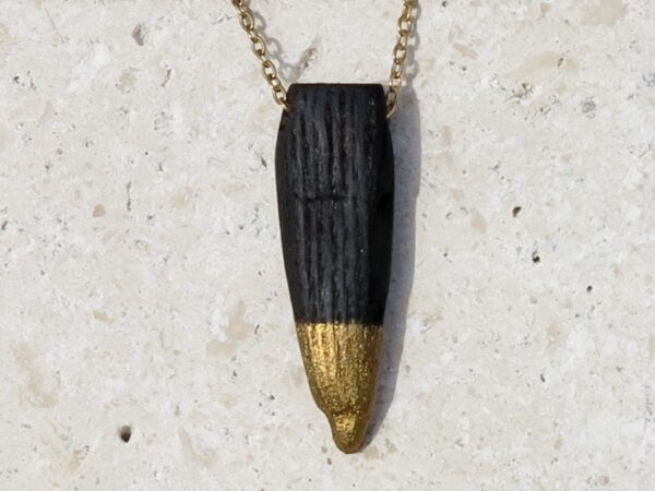 Collier en Chêne Yakisugi et Laiton – Image 3